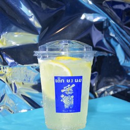 เลม่อนหมักน้ำผึ้งโซดาเย็น