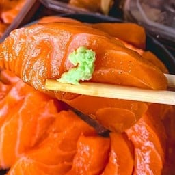 Salmon all days สาขา ท่าพระ