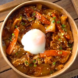 ข้าวหน้าหมูบุบโกกิ ไข่ออนเซ็น