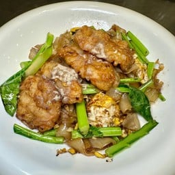 ผัดซีอิ๊วปลาเก๋า