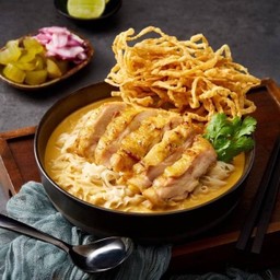 ข้าวซอยไก่ย่าง