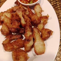 สามชั้นทอด