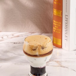 ไอซ์ลาเต้บลูเบอร์รี่ Ice latte blueberry