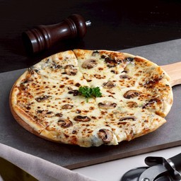 พิซซ่า เห็ดทรัฟเฟิล Truffle Mushroom