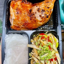 ตำปลาร้า+สะโพกไก่ย่าง+ข้าวเหนียว