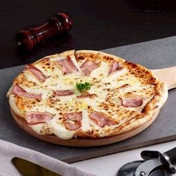 พิซซ่าสโมกกี้ เบค่อนSmoky bacon