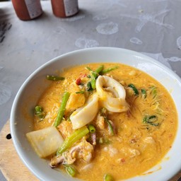 สุกี้น้ำ/หมู/หมึก/กุ้ง