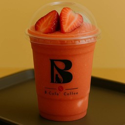 น้ำสตรอเบอร์รี่ปั่น Strawberry Frappe