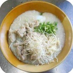 โจ๊กหมูใส่ไข่