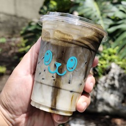 Chestnut Hojicha Latte