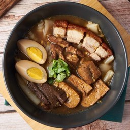 ก๋วยจั๊บน้ำข้น