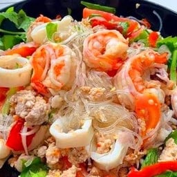 ยำวุ้นเส้นทะเล/หมูสับ