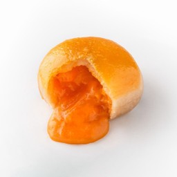 ขนมเปี๊ยะไข่เค็มลาวา