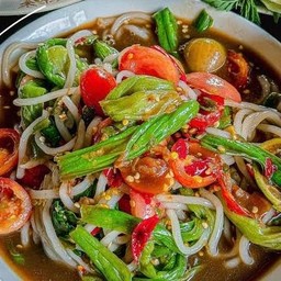 ตำเส้นข้าวเปียก