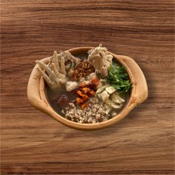 ก๋วยจั๊บญวนรวมทุกอย่าง ขนาดจัมโบ้ (ใส่ไข่)