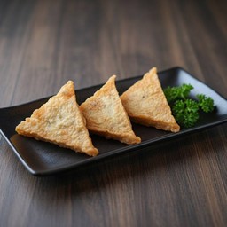 ฟองเต้าหู้ซีฟู้ด 3 ชิ้น