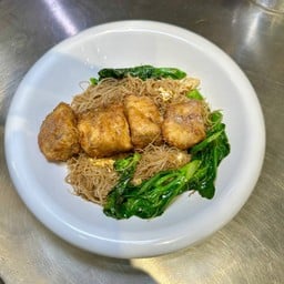 ผัดซีอิ๊วปลากะพง