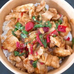 ข้าวกะเพราสามชั้น