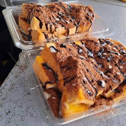 ปังปิ้งเนยคลุกฝุ่น 2 แผ่น