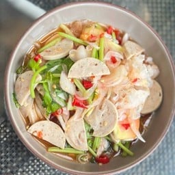 ยำหมูยอ
