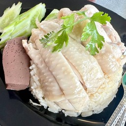 ข้าวมันไก่ต้ม