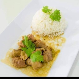 ข้าวซี่โครงหมูตุ๋น