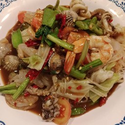 ตำเส้นสดรวมทะเล