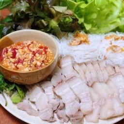 เมี่ยงหมูสามชั้น กลาง M