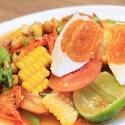 ตำข้าวโพดไข่เค็ม