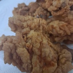 ข้าวมันไก่ทอด