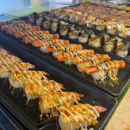 ซูชิโลตัสระนอง