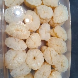 แมงกระพรุนรสเด็ดร้าน ตลาดชุมพลพานิช