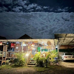 ร้านลาบเน้อว์