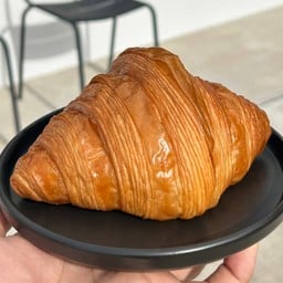 Premium Butter Croissant
