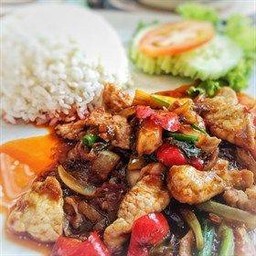 ผัดพริกเผาหมู