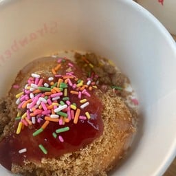 Mu.Cha Slow bar and ไอติมทอด