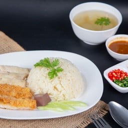 ข้าวมันไก่รวมธรรมดา