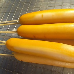 ไส้กรอกไก่หนังกรอบ 10 ไม้ ฟรี1