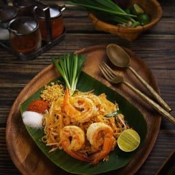 ผัดไทยพัฒนา ท่าน้ำนนท์