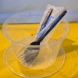 ถ้วยพร้อมช้อน