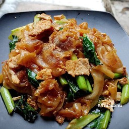 ผัดซีอิ๊ว หมู