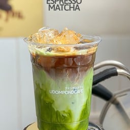 เอสเปรสโซ่ มัจฉะ (เมนูนี้แยกน้ำแข็งไม่ได้นะคะ)