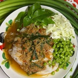 อิ่มเส้น (ขนมจีน) อิ่มเส้น (ขนมจีน) หนองตำลึง