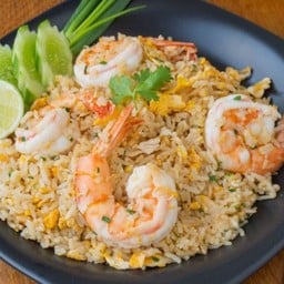 ครัวกะเพราไข่ข้นภูเขาไฟ-เคหะบ้านพอน ตึก 46