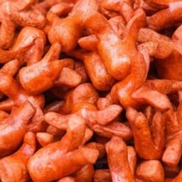 วาเลนลูกชิ้นทอด สุขุมวิท 36