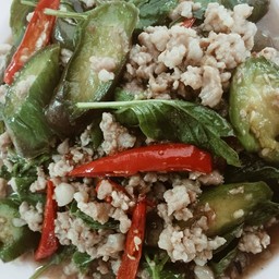 มะเขือยาวผัดหมูสับ