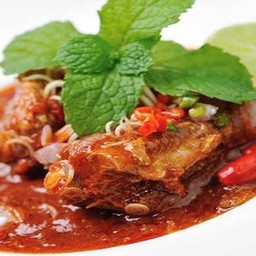 ยำปลากระป๋อง