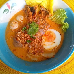 ก๋วยเตี๋ยวยายน้องทุ่งกราด