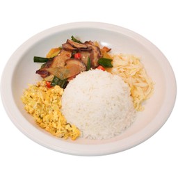 莴笋腊肉盖码饭  เบคอนผักกาดหอม ราดข้าว