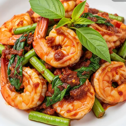 ผัดพริกแกงกุ้ง